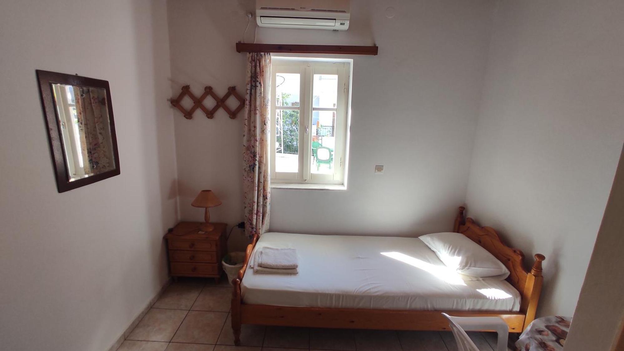 Angelos Rooms Mytilene Exterior photo